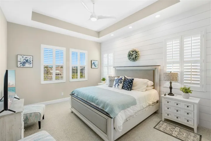 Primary suite