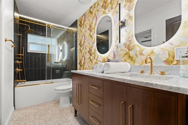 Newly remodeled Bath