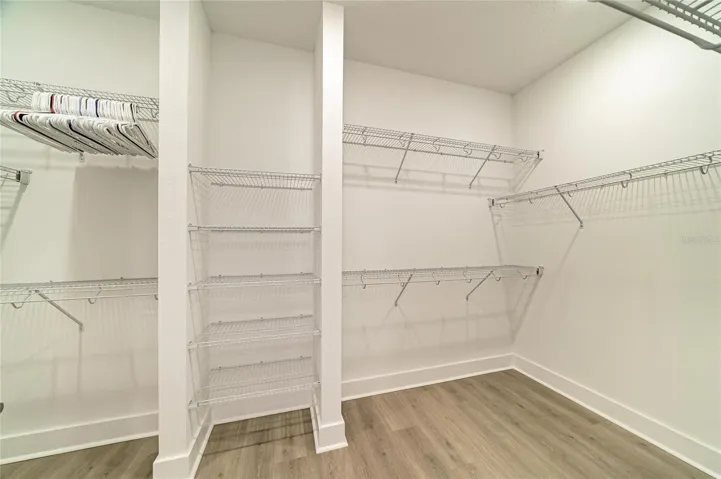 Walkin Closet in Primary