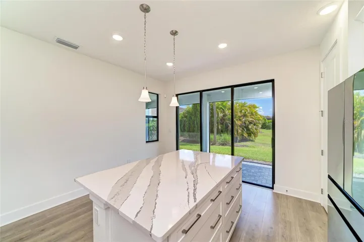 Kitchen Island with upgraded draws