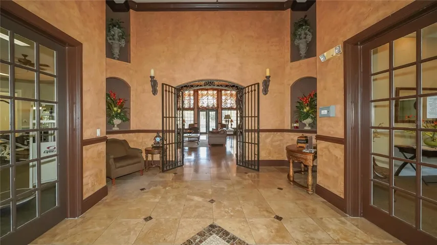 Grand entry into your Clubhouse