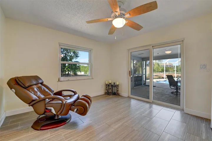 4th bedroom