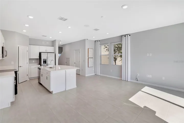 Kitchen/Living Room