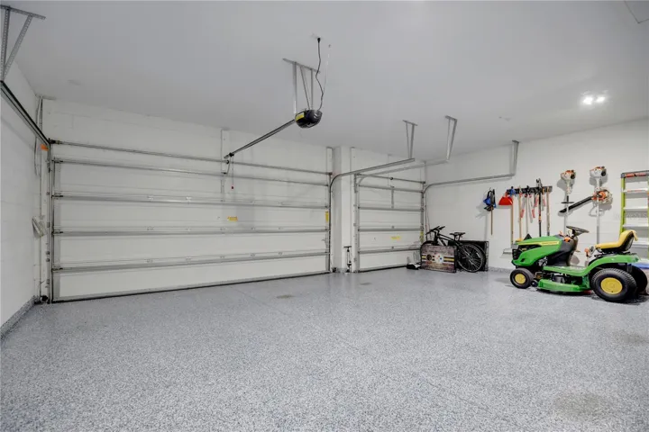 3 Car Garage