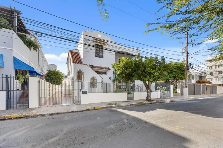 652 Hernandez exterior