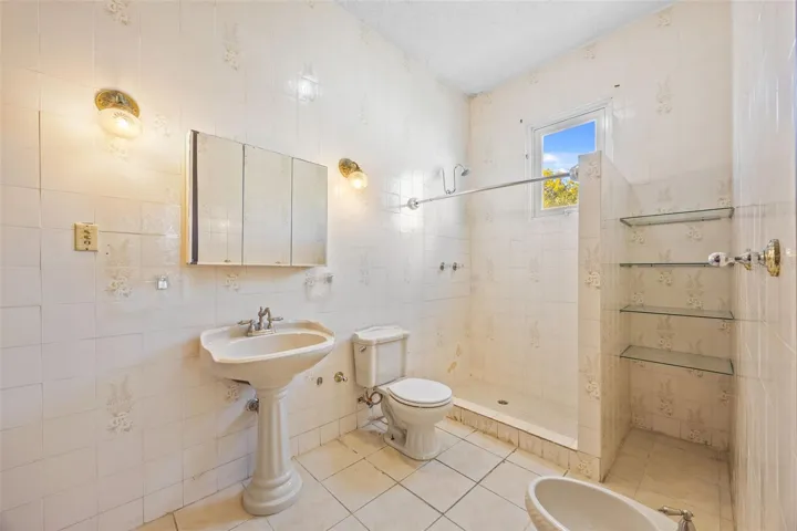 652 Hernandez second floor guest bathroom
