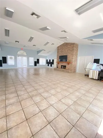 Clubhouse Party Room