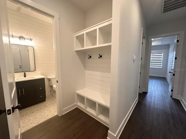 Power bath and mudroom.