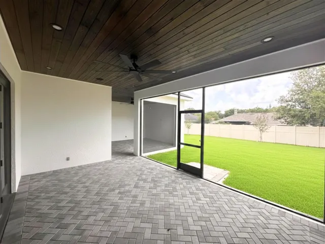 Screen-enclosed lanai.