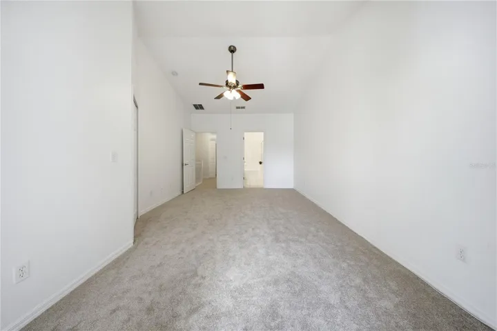 Great size bedroom!