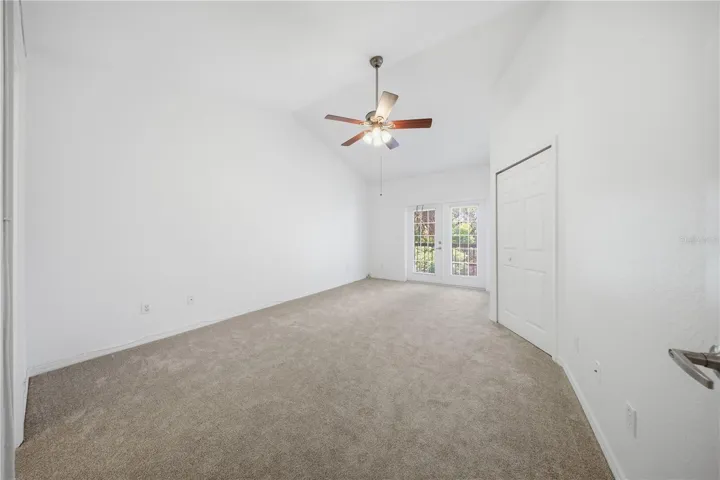 1st Primary Suite, brand new carpet