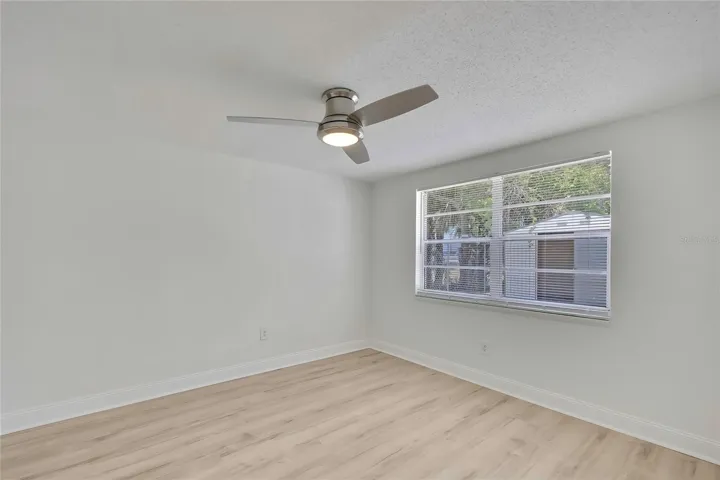 FLEX ROOM