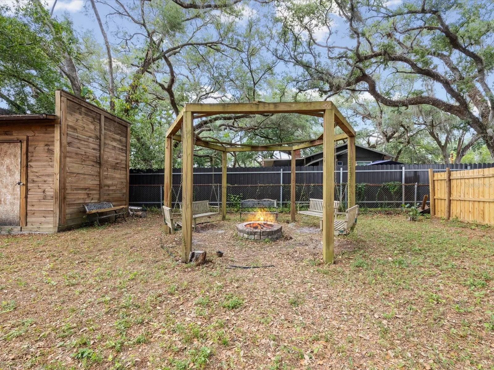 10,000sq ft. Double Lot-Fire pit area with swings