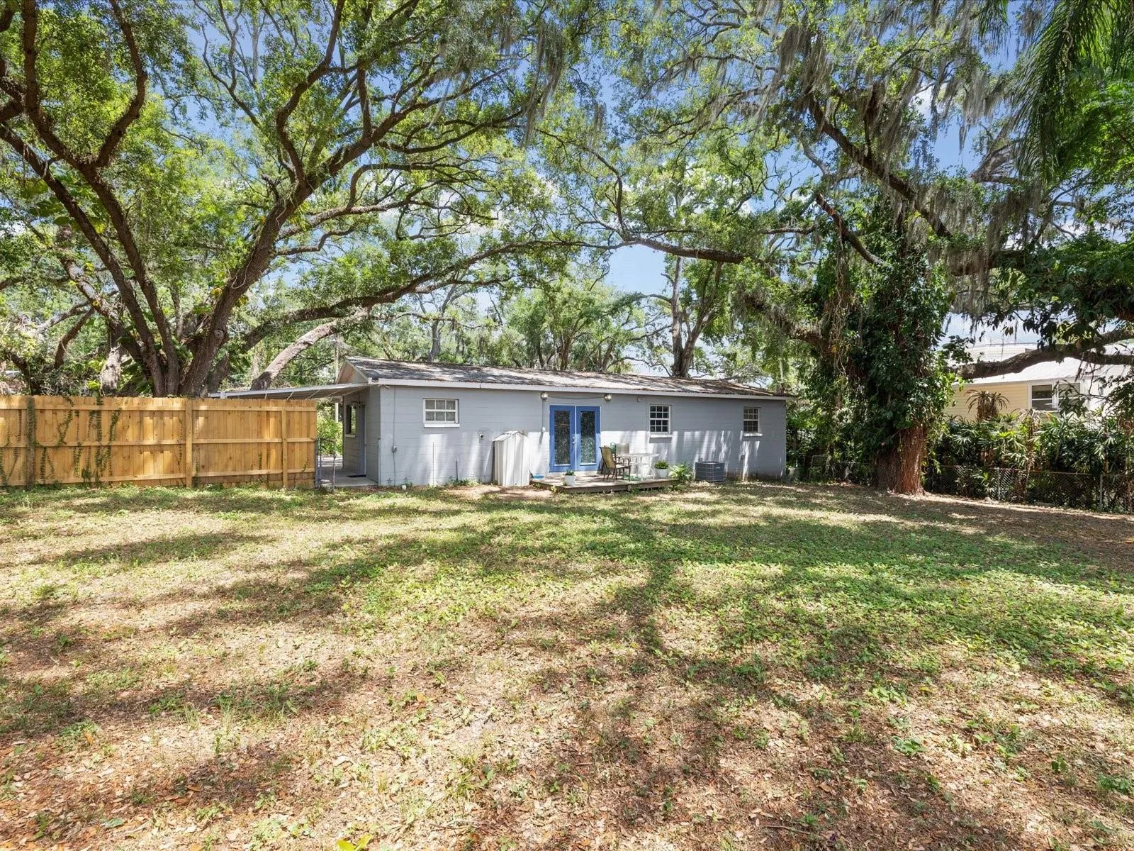 10,000sq ft. Double Lot-Spacious Backyard