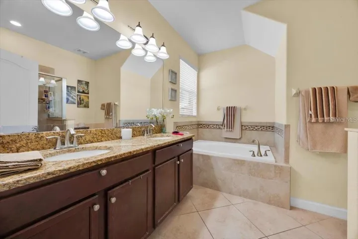 Master Bathroom Upstairs
