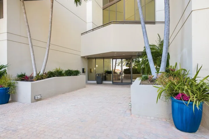 Front Entryway