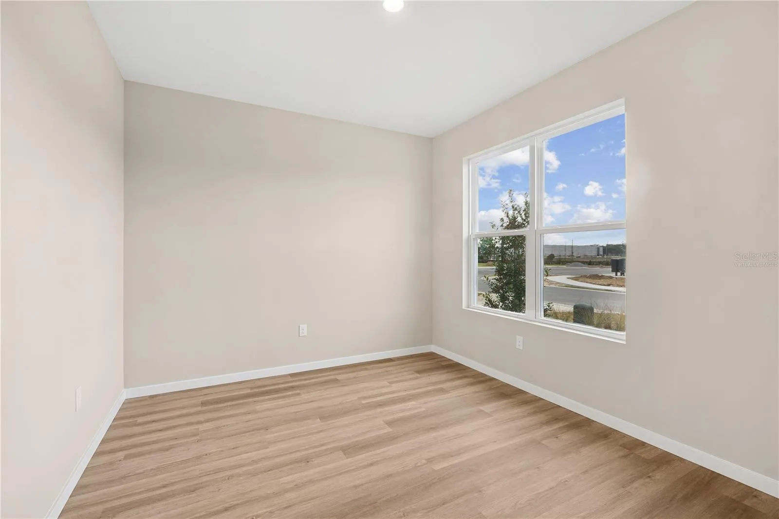 Images are of a similar model; actual home may vary