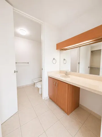 Master Bedroom- Full Bathroom