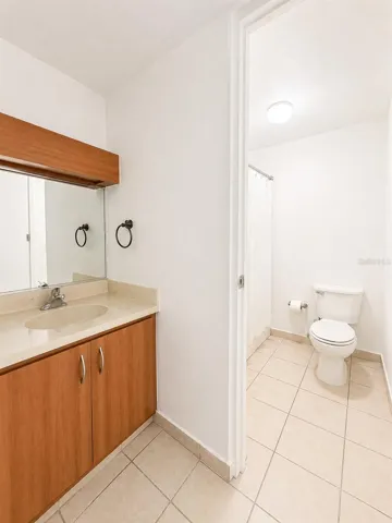 Full Bathroom #2