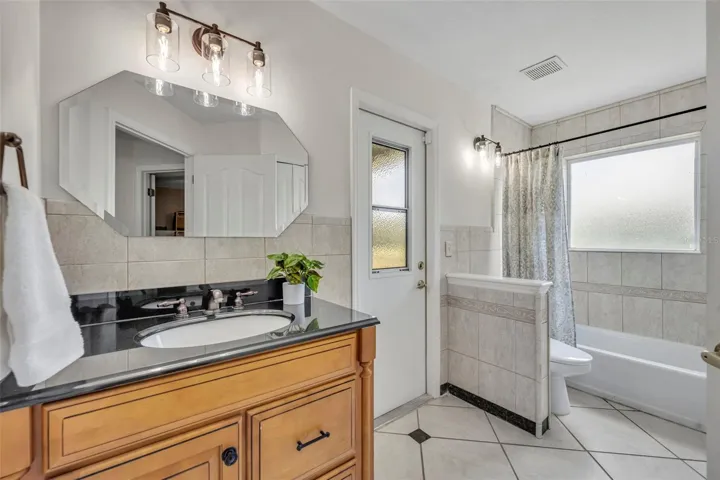 Hall bath (shared by bedrooms 2 & 3)