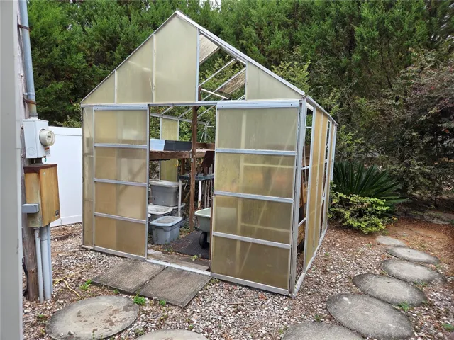 Garden shed