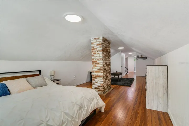 Second floor - bonus/third bedroom.