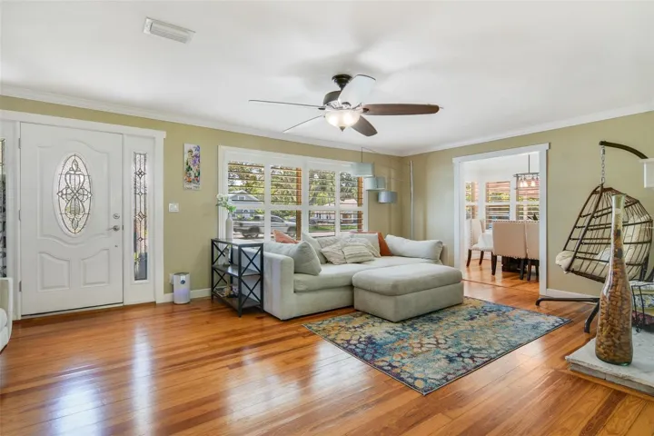 Living Room.