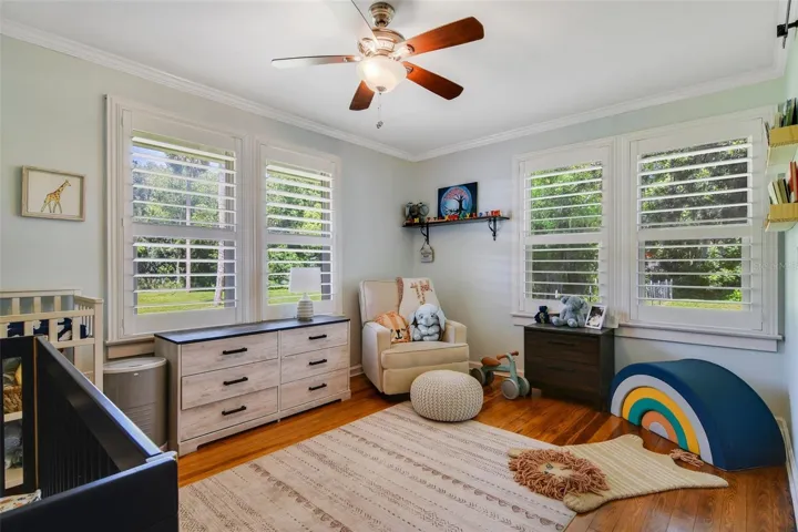 Main floor - second bedroom.