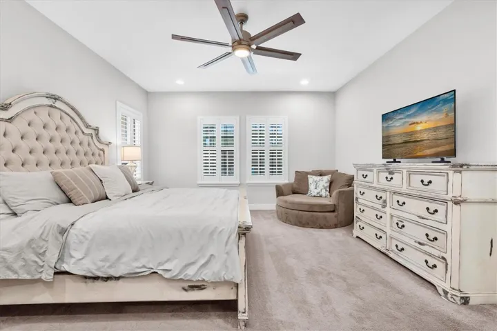 PRIMARY BEDROOM WITH SEATING AREA