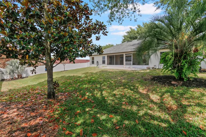 Well maintained yard and mature landscape