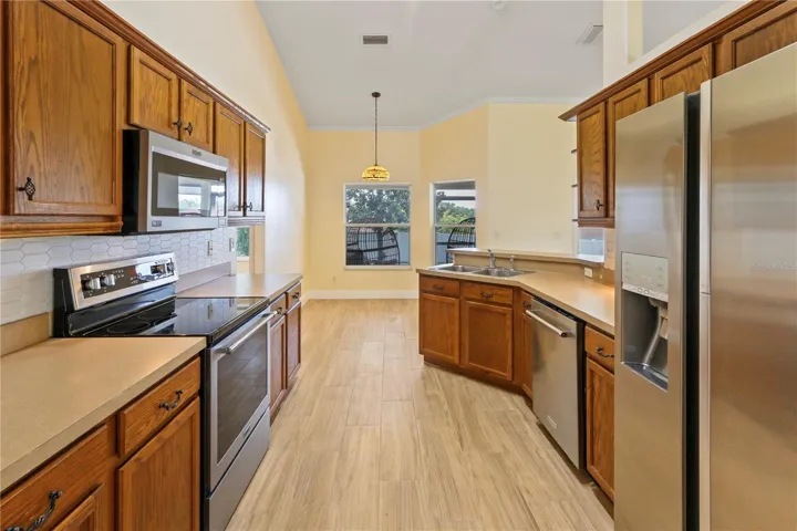 Kitchen and dinette
