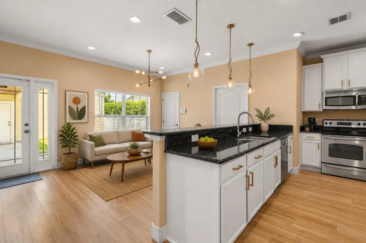 Inviting living area with an open layout, ideal for everyday living and entertaining.