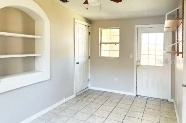 Built in Bookcase