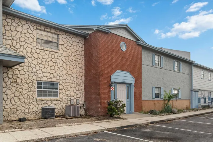 1 Bedroom/1 Bath Condo on First Floor