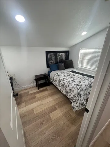 Guest bedroom
