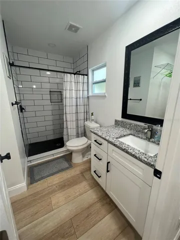 En suite bathroom