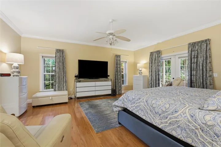 THIS HOME IS A SPLIT PLAN AND HAS 2 WALK IN CLOSET'S