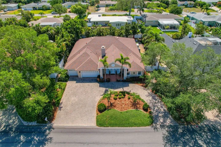 ARIEL VIEW OF 121 HARBOR VIEW LANE