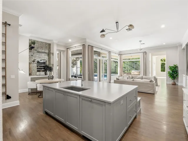 Gourmet Kitchen