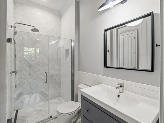 Full Bath 4 for BR 4