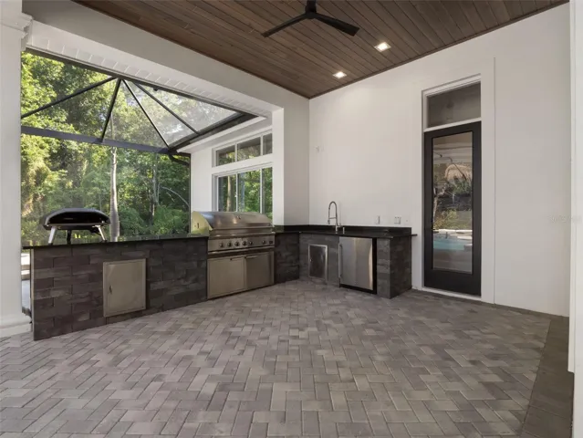 Summer Kitchen