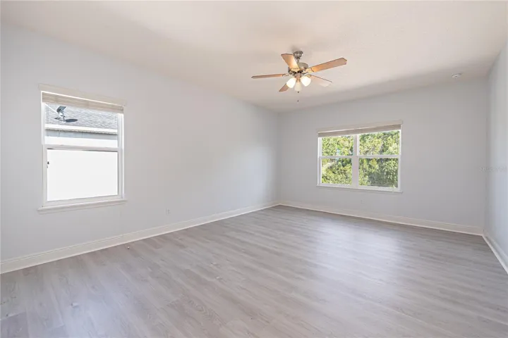 UPSTAIRS PRIMARY BEDROOM 2