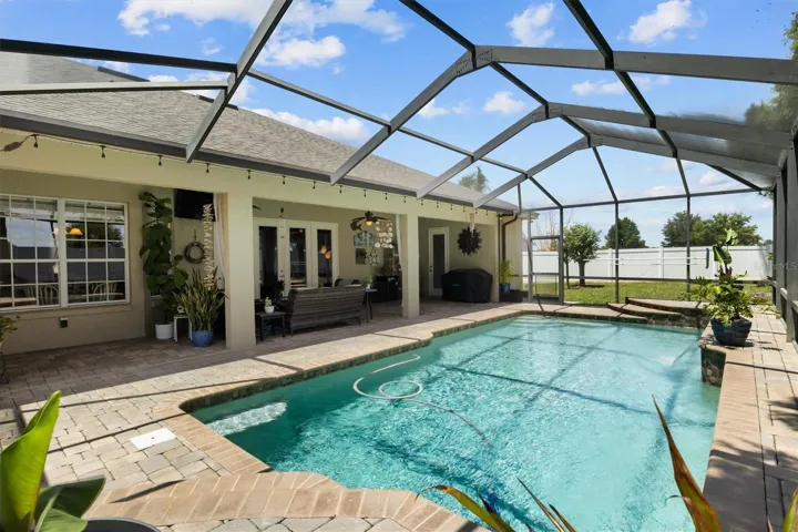 Screen enclosed pool