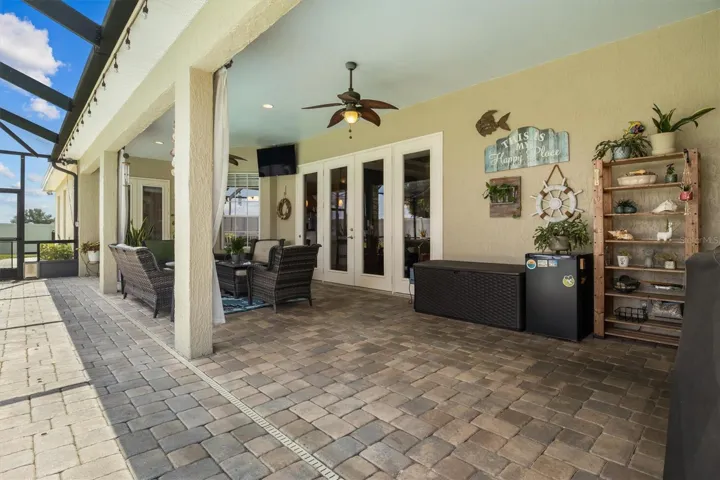 covered lanai