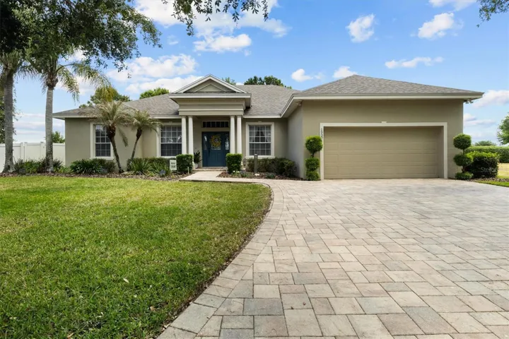Welcome to 1930 Austin Terrace!