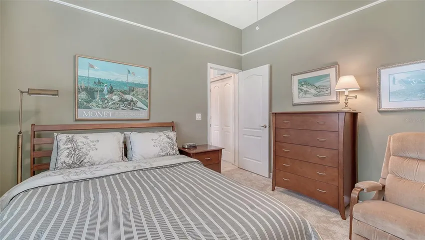 Third guest bedroom