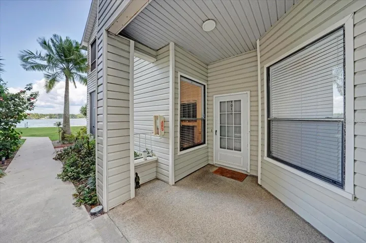 Front entrance first floor unit