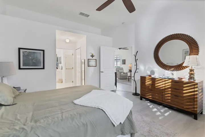 Entrance to the Master en-suite Bath