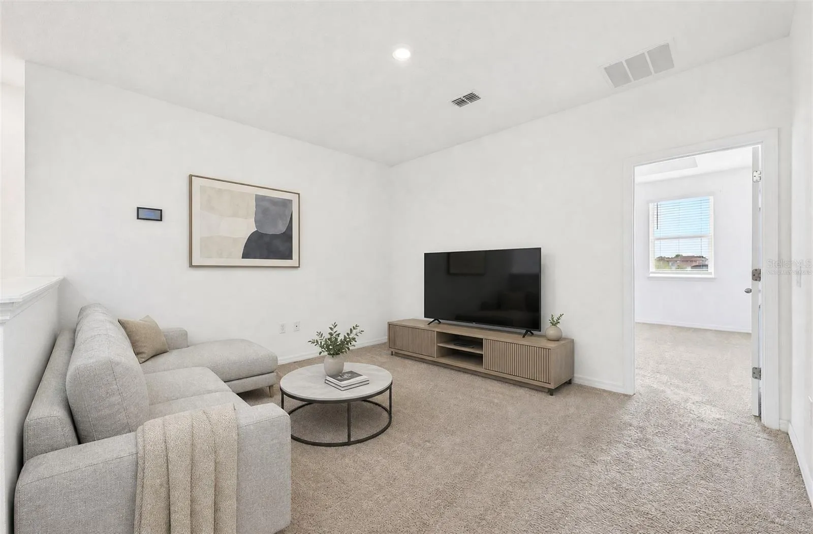 Bonus/Loft. Virtually Staged.