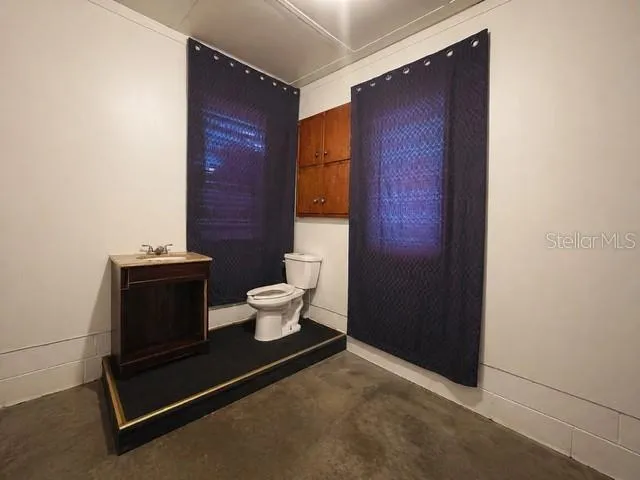 1170